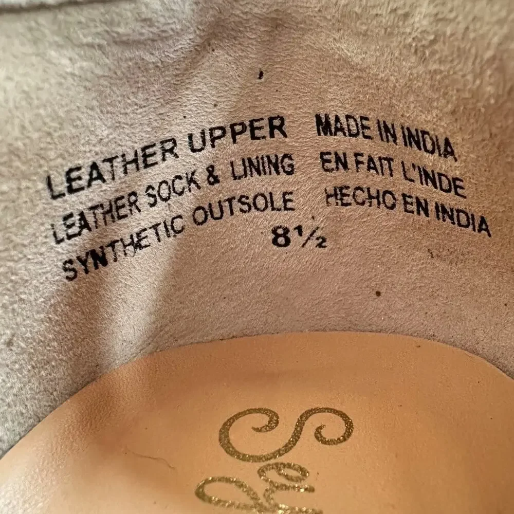 Seychelles details leather